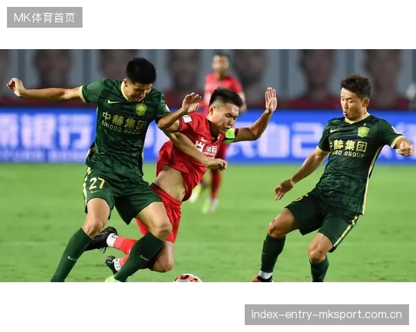 积分榜震荡，冠军争夺进入残酷对决阶段——谁将在激烈竞争中脱颖而出？